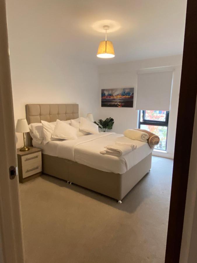 Modern Spacious 1 Bed Flat In Birmingham City Centre With Free Parking, Fast Free Wifi And Netflix Exterior foto